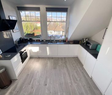 3 bedroom apartment to rent - Photo 4