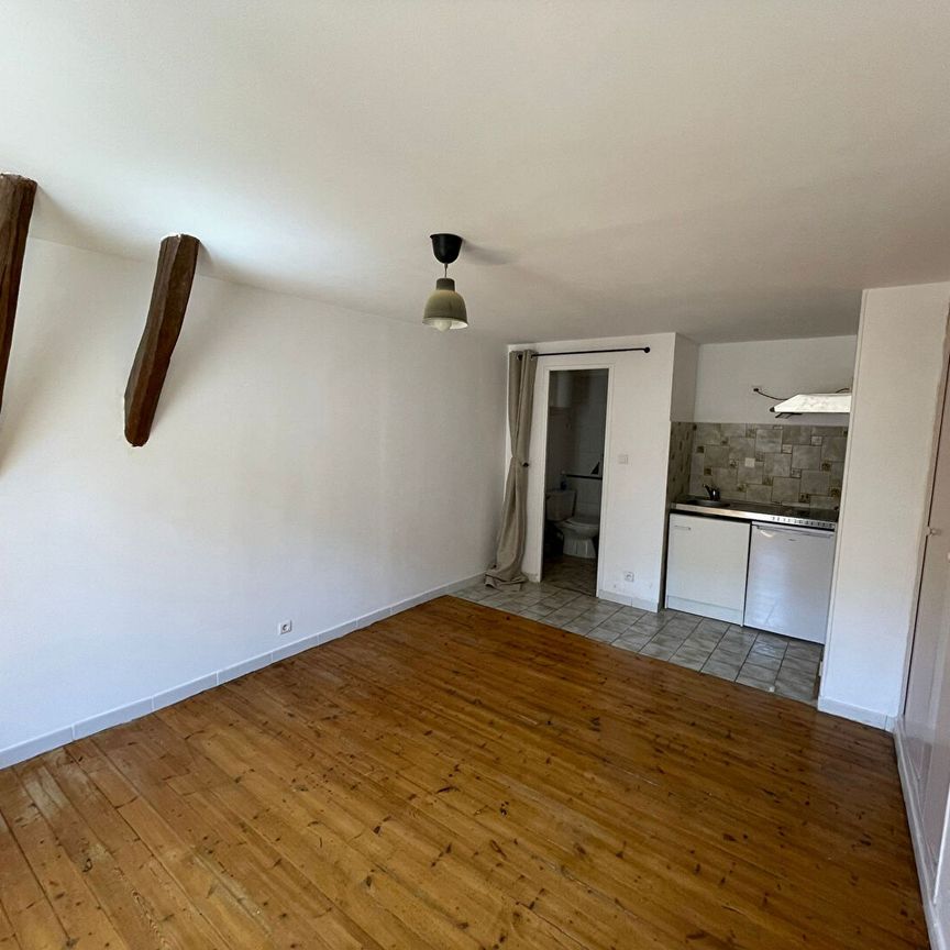 Location appartement 2 pièces, 28.00m², Cordes-sur-Ciel - Photo 1