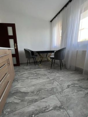 Inchriez apartament 40 mp,Bucuresti utilat ,renovat 15 min Pta Unirii - Photo 1