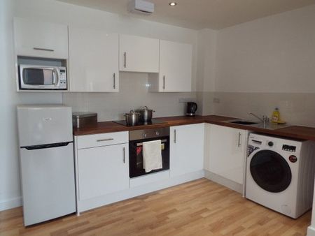 Markfield Court, Leicester, LE4 - Photo 4