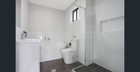 3 BEDROOM HOUSE - 20% BELOW MARKET RENT - Photo 5