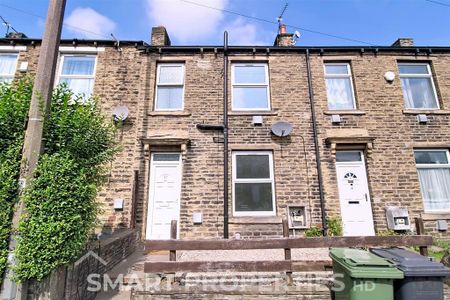 2 bedroom terraced house to rent - Photo 4