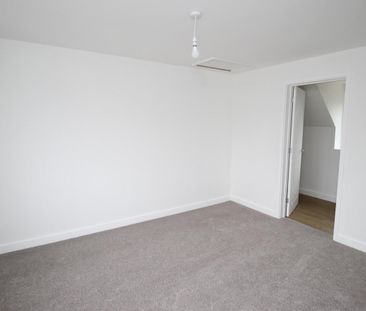 Smythes Green, Colchester - Photo 3