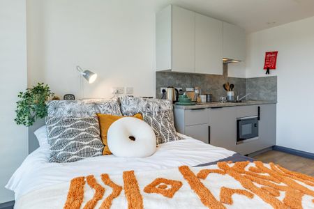 Studio to rent - Photo 5