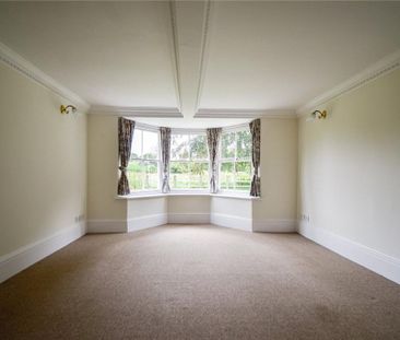 4 bedroom detached house to rent - Photo 6