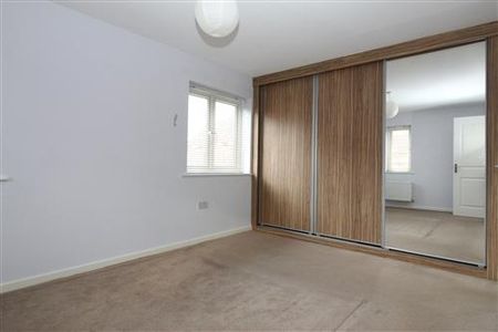 4 bedroom house to rent - Photo 4