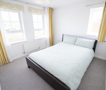 3 bedroom semi-detached house to rent - Photo 4