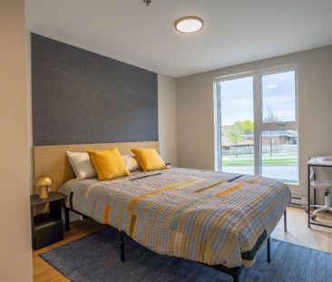 4 1/2 APPARTEMENT MEUBLÉ À LOUER - Photo 1