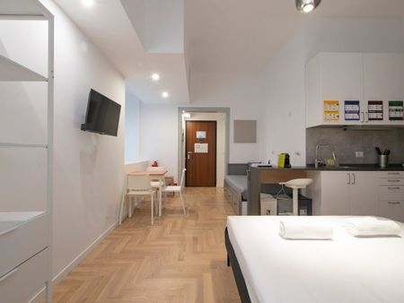 Via Val Strona, Milan, Lombardy 20137 - Photo 4