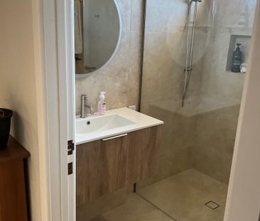 Blackburn South - Photo 5