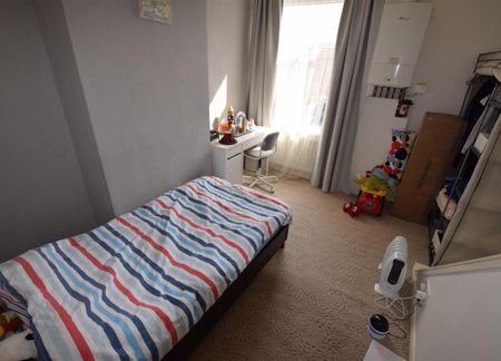 2 bedroom house - terraced to rent - Photo 3