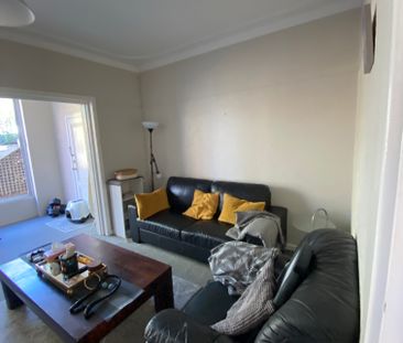 South Perth - Photo 4