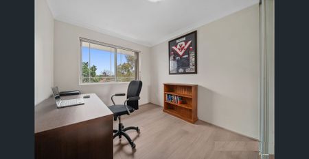 Prime Position! It's Gotta Be The Best Location! - Photo 4