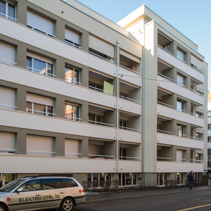 RENOVIERTE WOHNUNG NÄHE BAHNHOF SBB - Photo 2