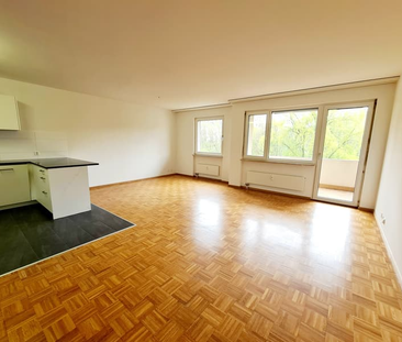"Helle 3.5-Zimmerwohnung mit Ausblick ins Grüne" - Photo 1