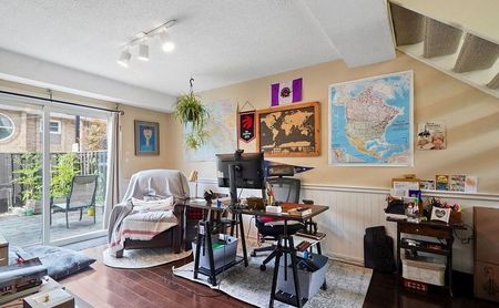 For Lease - 70 Upper Canada Drive Unit# 4, Toronto, Ontario - Photo 3