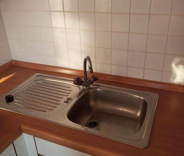 Helle und schöne 2 ZKBB in Toplage Wiesbaden - Photo 3