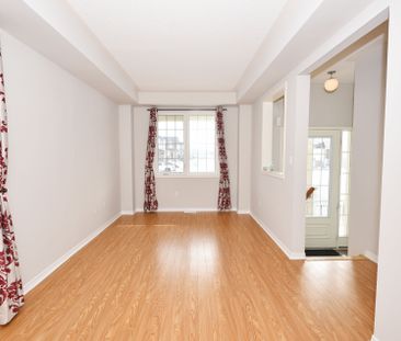 For Lease - 112 Mcbride Avenue, Clarington, Ontario - Photo 1