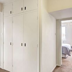 LUKE HOUSE, SW1P - Photo 1