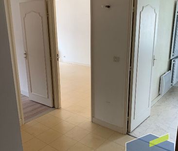 Location Appartement 4 pièces 83m² - Photo 6