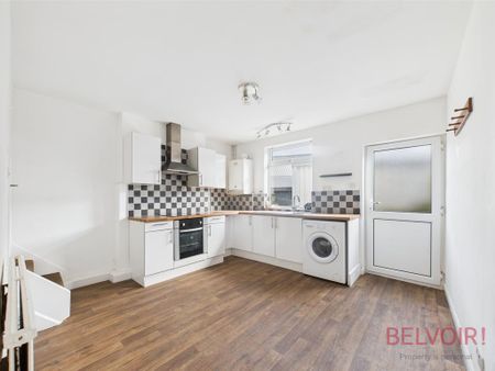 3 bedroom terraced house to rent - Photo 5