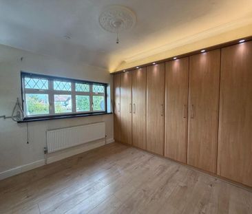 3 bedroom semi-detached house to rent - Photo 6