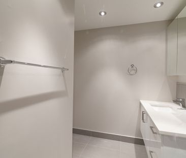 St. Lambert - Photo 3