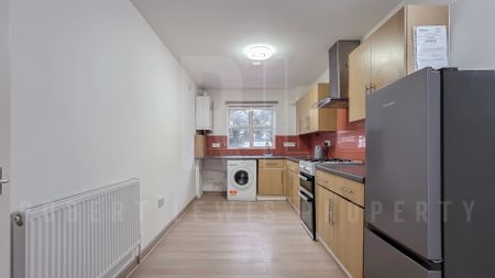 Spacious Ground Floor Apartment with Garden, 2 Bathrooms & Parking – NW9 9NH - Photo 4