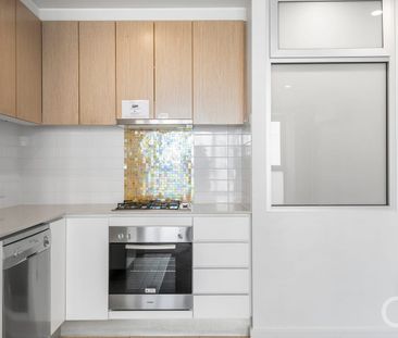 Open the Door to Your Private City Retreat - Photo 3