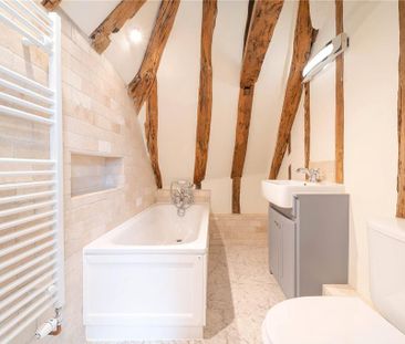 3 bedroom maisonette to rent - Photo 3