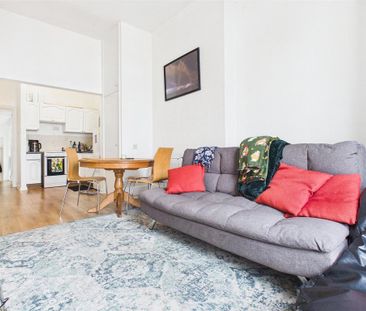 2 bedroom apartment to rent - Photo 1