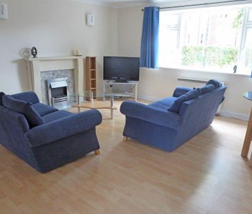 2 bedroom apartment to rent - Photo 4