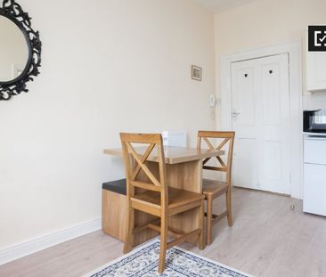 1-bedroom flat to rent in Rathgar, Dublin - Photo 1