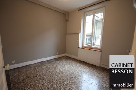 Location Appartement 3 pièces 69m² GRENOBLE 38000 - Photo 2