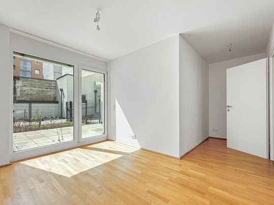 Miete: 2-Zimmer Wohnung mit großzügiger Freifläche: Ihr neues Zuhause wartet auf Sie! | 1100 Wien - Foto 1