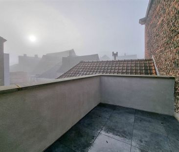 Appartement 1 chambre en duplex avec terrasse - Photo 4