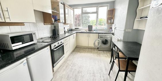 5 bedroom house share to rent - Photo 3