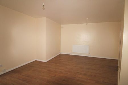 1 bedroom maisonette to rent - Photo 2