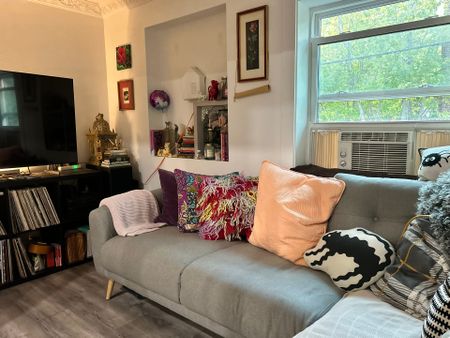 For Lease - 926 Kingston Road Unit# A, Toronto, Ontario - Photo 4