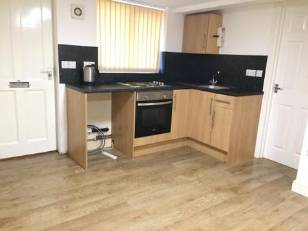 1 bedroom flat to rent - Photo 3