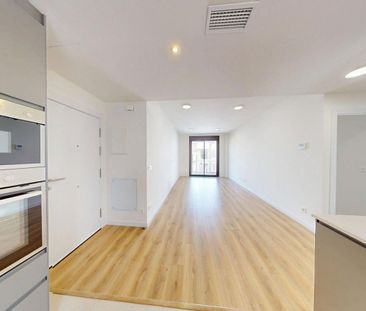 Alquiler de piso en Centro - Photo 1