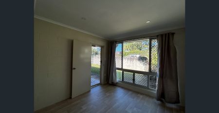 Beautifully newly renovated apartment in the heart of Maroochydore! - Photo 3