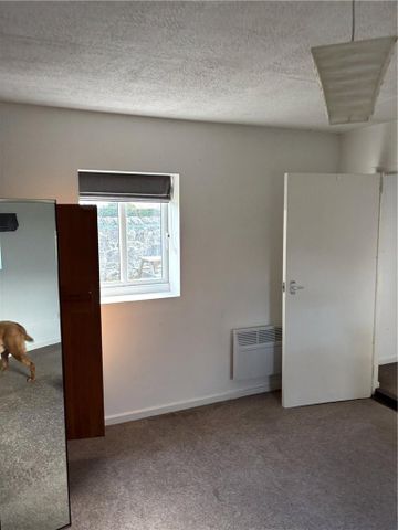 2 bedroom detached house to rent - Photo 3