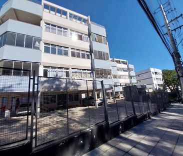 Apartamento com 3 quartos e 118m² para alugar em Córrego Grande, Fl... - Foto 2