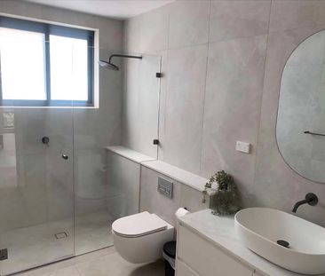 Toongabbie - Photo 1