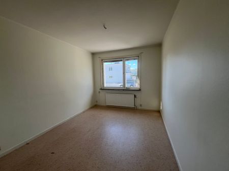 Oppundavägen, Katrineholm - Foto 2