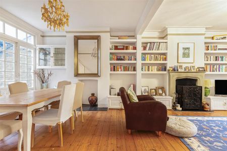 4 bedroom terraced house to rent - Photo 2