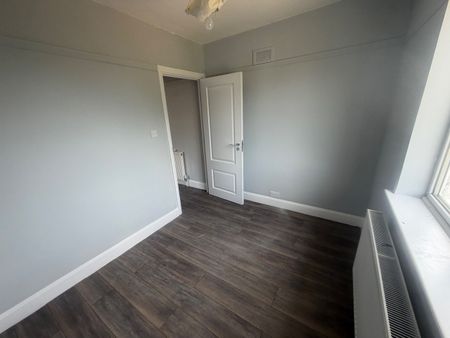 4 Bed Terraced House, Woodham Road, SE6 - Photo 5