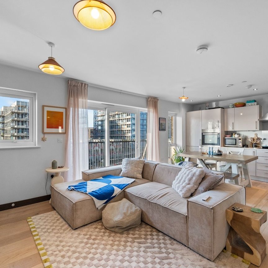 2 Bed Flat, Sharleston Court, IG11 - Photo 1