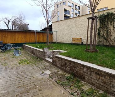 Pronájem bytu 1+kk • 32 m² bez realitkyBrtnická, Praha - Michle - Photo 5